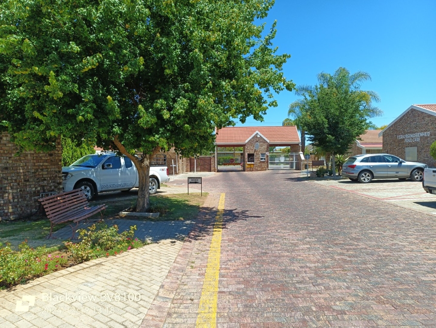 2 Bedroom Property for Sale in West Bank Western Cape